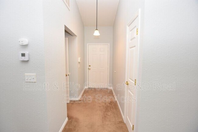 Building Photo - 1615 Laurel Meadows Dr