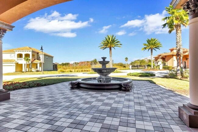 Building Photo - 421 Cabello Dr