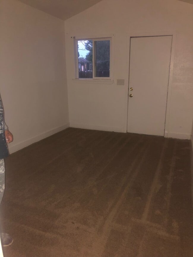 Building Photo - Welcome to the 3 Bedroom Mobile Home in Thornton! Located in the vibrant city of Denver, CO