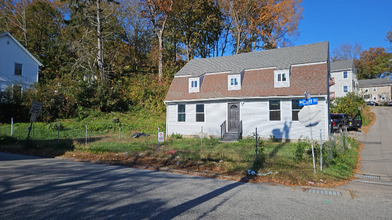 Building Photo - 158 Cliff St