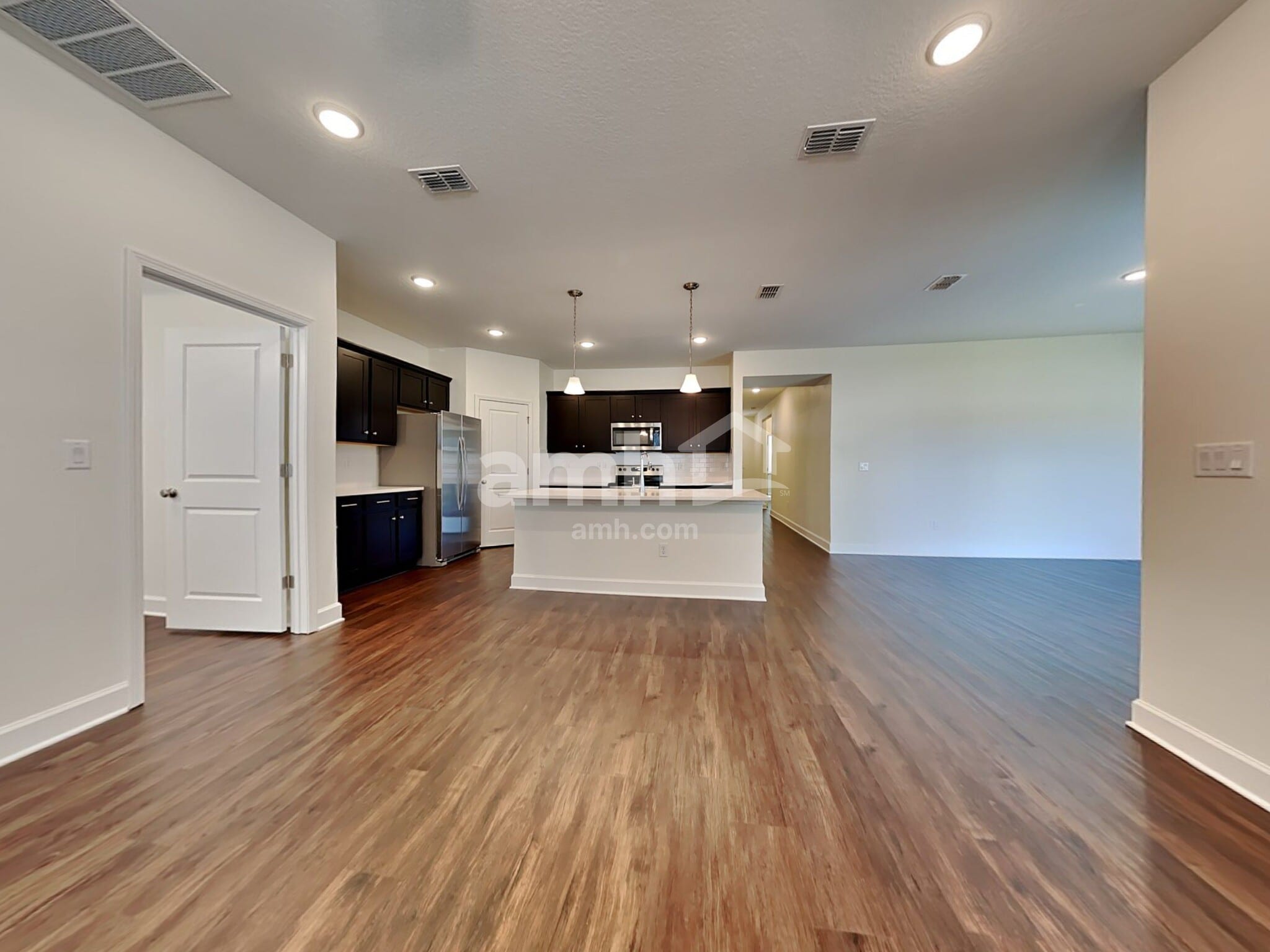 Building Photo - 2927 Rolling Acres Rd