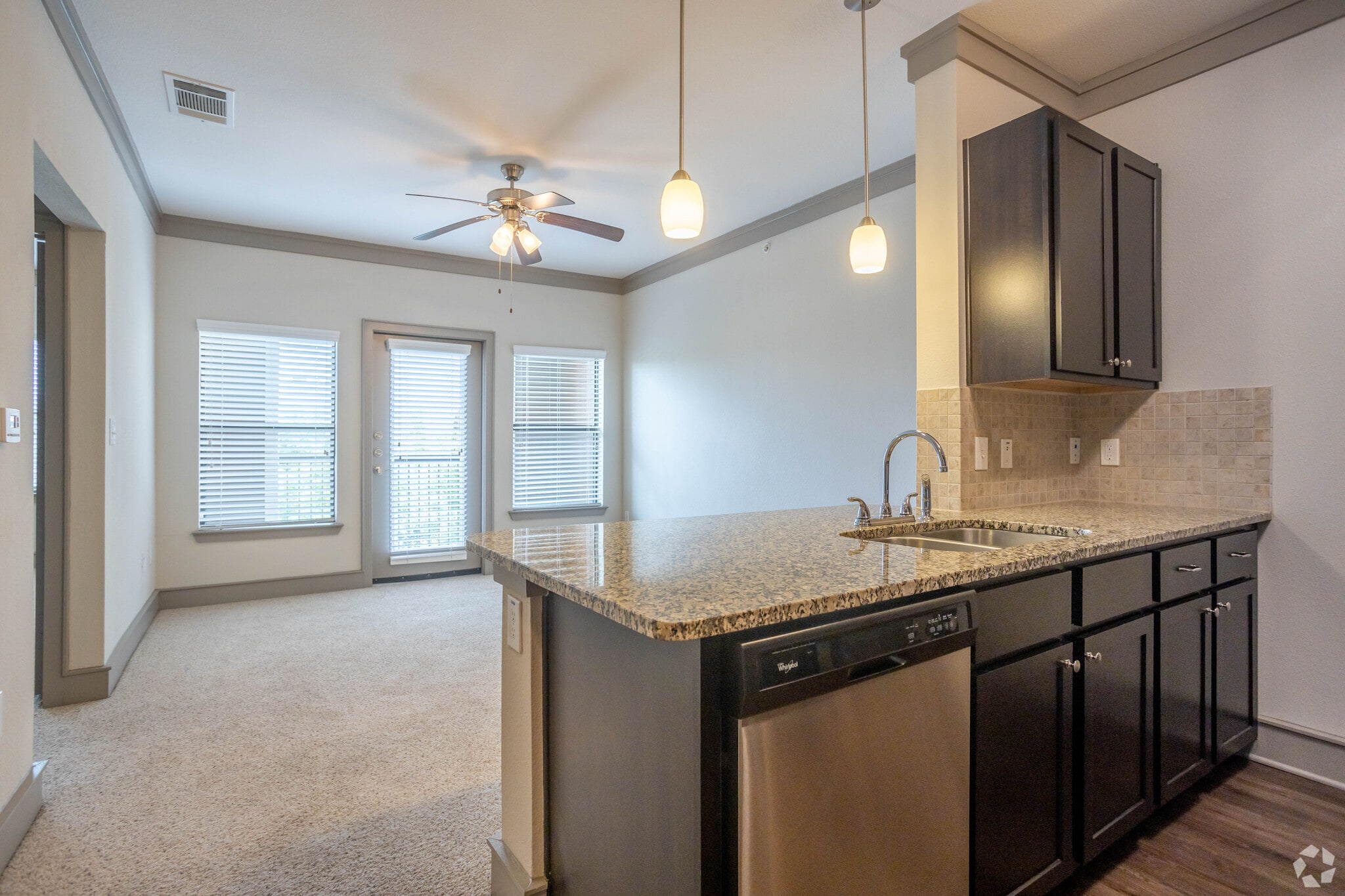 1 BR, 1 BA - 661 SF - Alden Park Kingsland