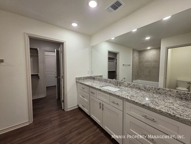 Building Photo - 6009 Kauffman Dr