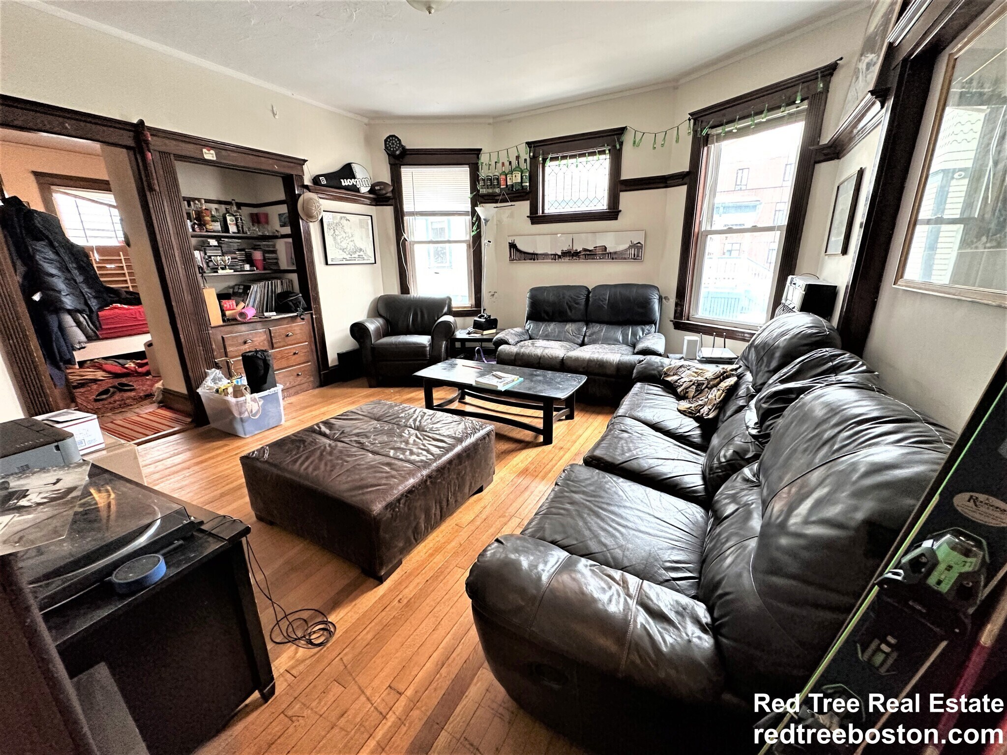 Building Photo - 87 Gardner St