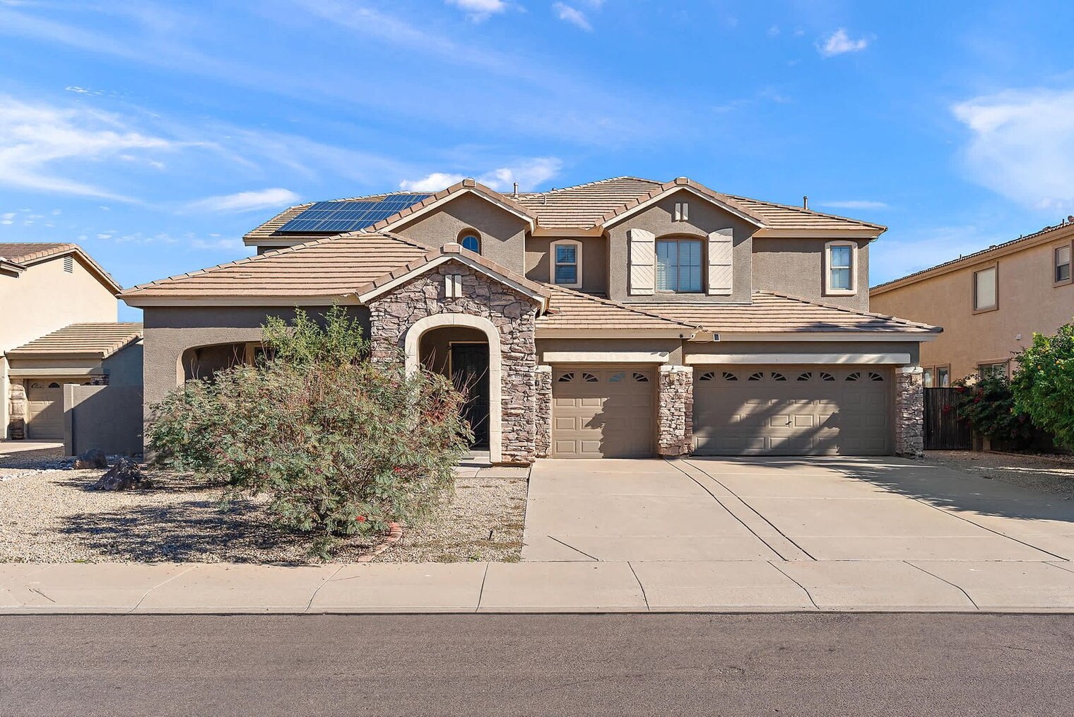 Building Photo - 4123 S Adelle