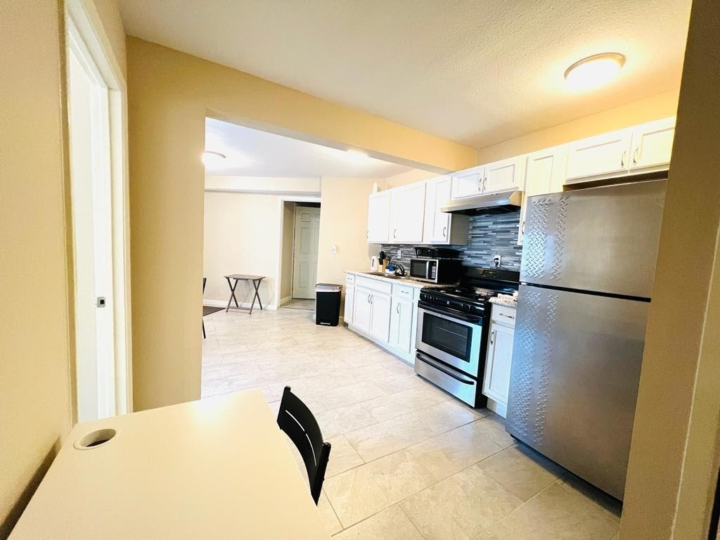 Building Photo - 122 Rilla Vista Dr