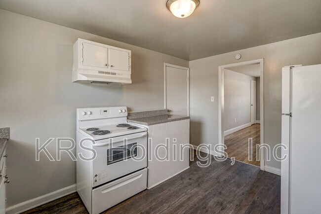 Building Photo - 5435 Remuda Dr