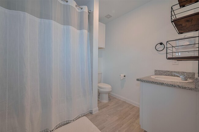 Building Photo - 9923 Opal Stone Wy