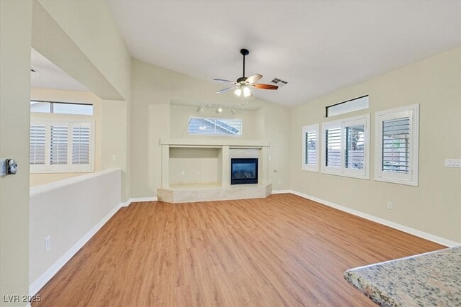 Building Photo - 1813 Puerto Way