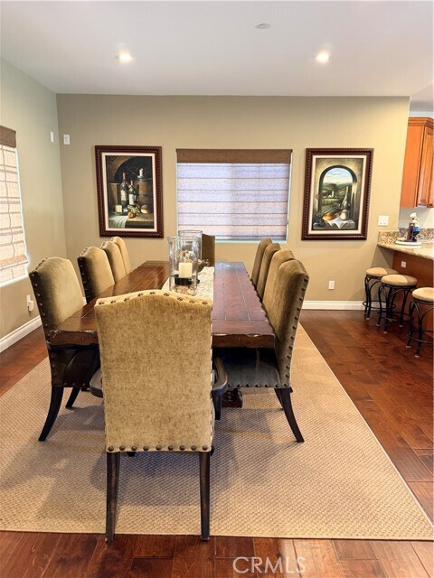 Building Photo - 104 Avenida Caballeros