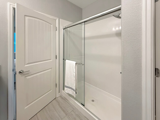 Building Photo - 262 Agustin Narvaez St