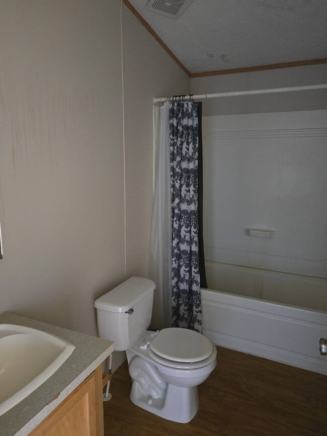 Building Photo - 1301 OH-523