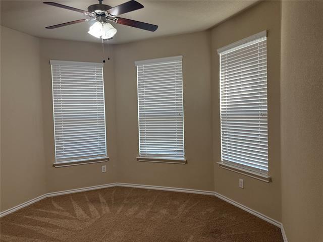 Building Photo - 2225 Windhaven Dr