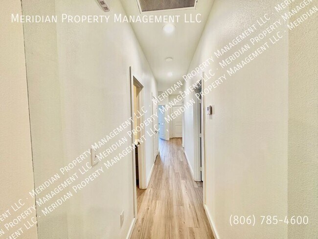 Building Photo - 5516 Itasca-A