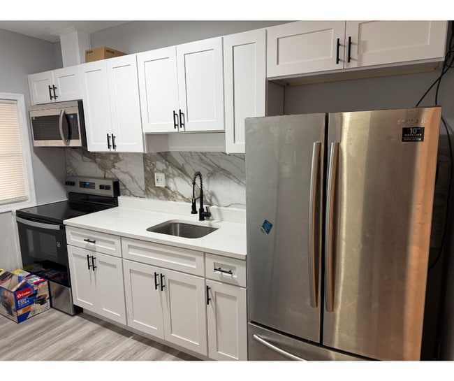 Building Photo - 3831 Derby Manor Dr