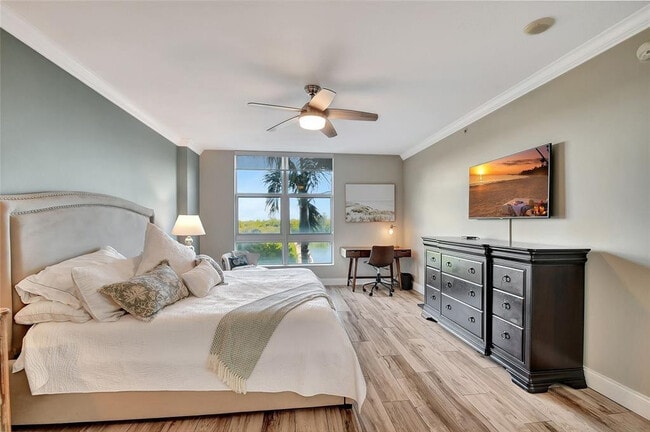 Building Photo - 700 E Boynton Beach Blvd