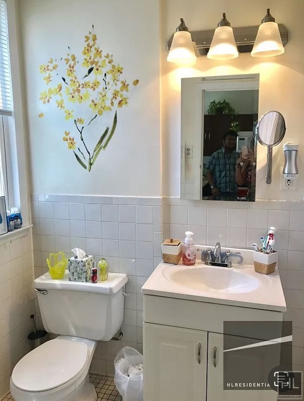 Building Photo - Large 1 bedroom located in Maspeth