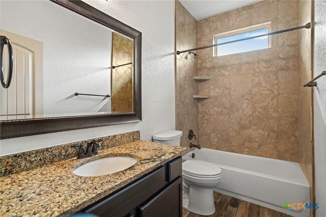 Building Photo - 1009 Tripp Ln