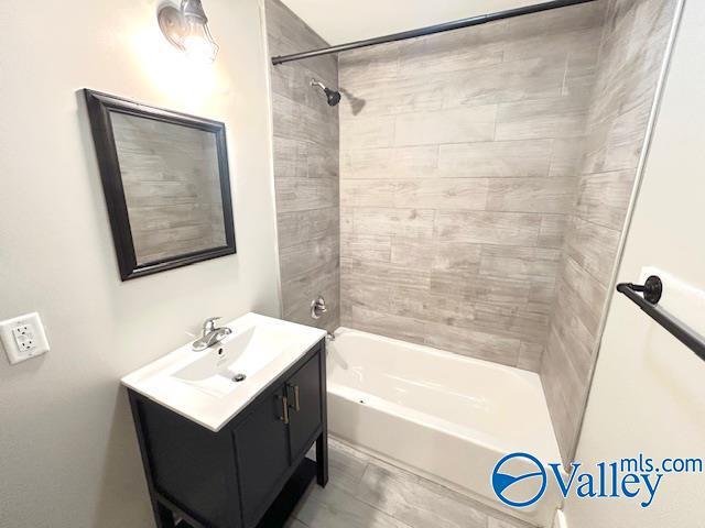 Building Photo - 3805 Mc Vay St SW