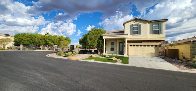 Building Photo - 4816 Magnolia Blossom Ave