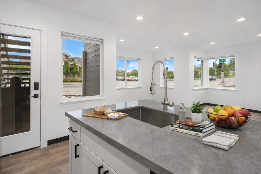 Kitchen - 5004 7th Ave NE