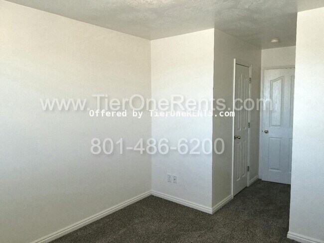Building Photo - NO DEPOSIT option available for qualified ...