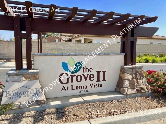 Building Photo - 1046 La Canada Ave