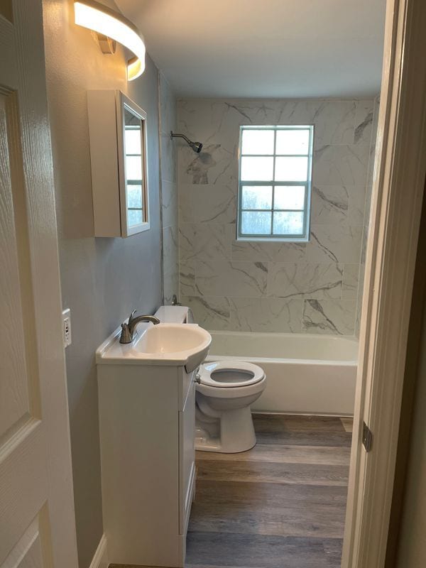 Building Photo - 420 S Palmetto St