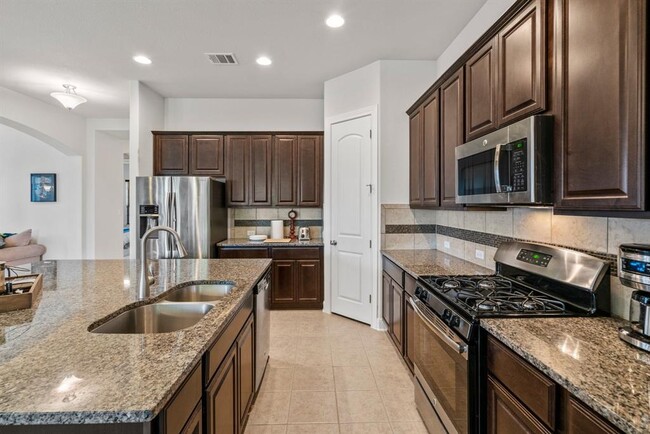 Building Photo - 2613 Sorano Cv