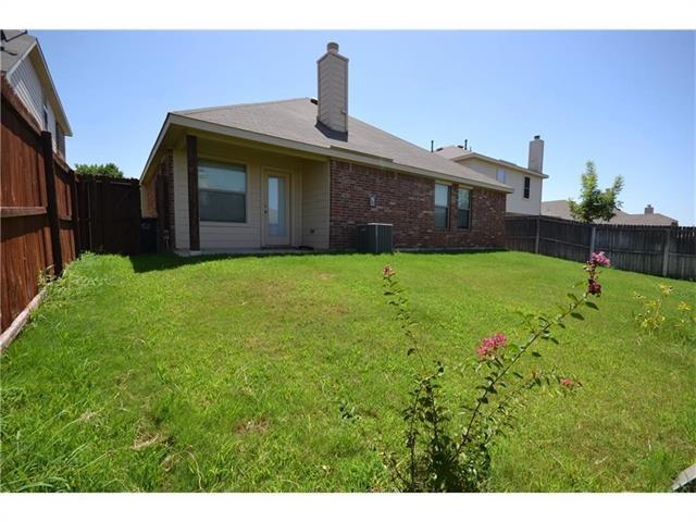 Building Photo - 9009 Weller Ln