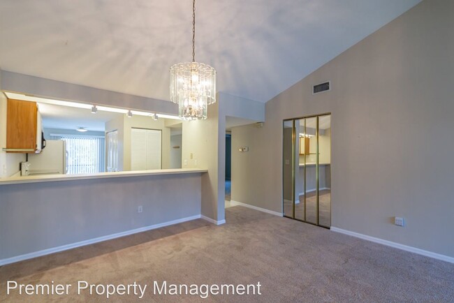 Building Photo - 2 br, 2 bath House - 4241 Chantelle Drive ...