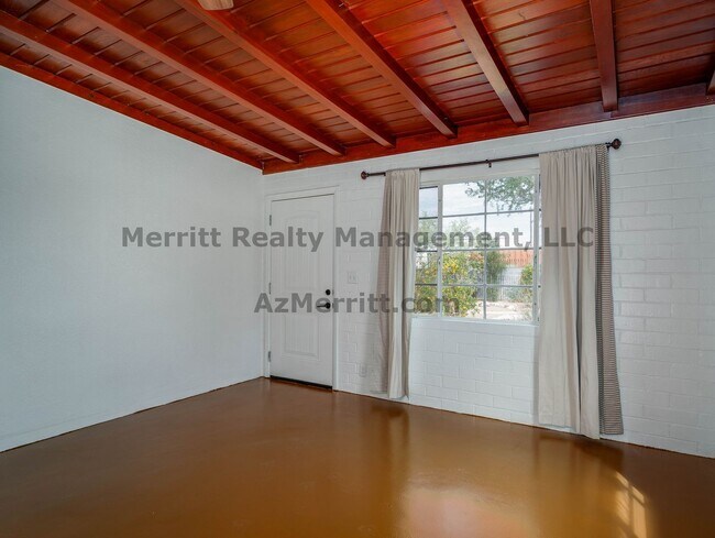 Building Photo - Palo Verde, 1017-1021