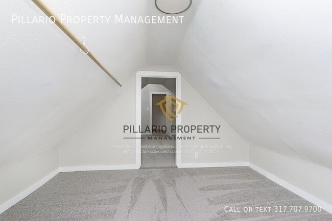 Building Photo - 33 S Addison St