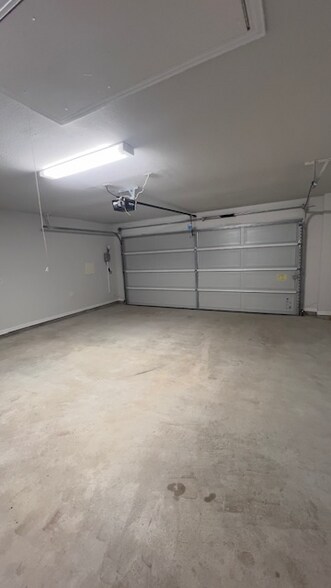 Building Photo - 10036 Durango Trail