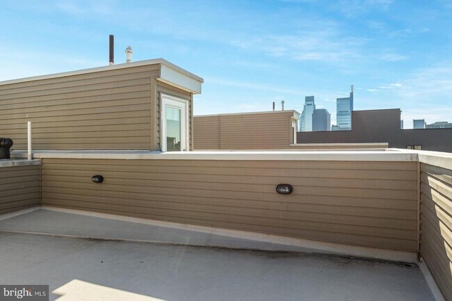 Building Photo - 834 N 19th St