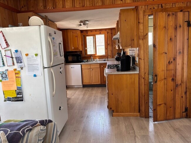 Building Photo - 1 East St