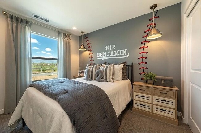 Building Photo - Beautiful 3-Bed, 2.5-Bath in Tesoro Viejo