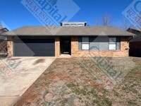 Building Photo - Cozy 3 Bedroom
