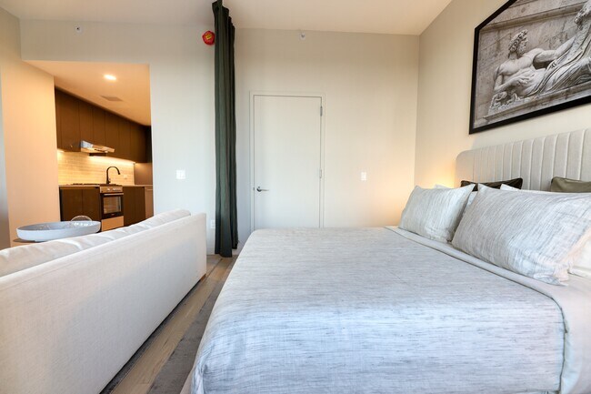 Building Photo - 14474 Northern Blvd