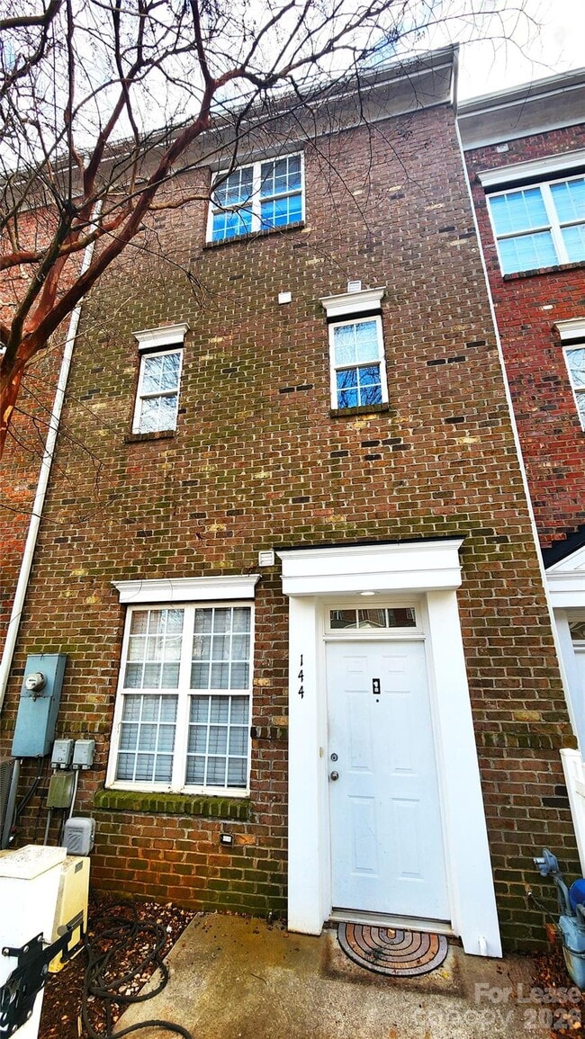 Building Photo - 144 Marketplace Ave