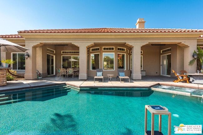 Building Photo - 45 Vista Encantada
