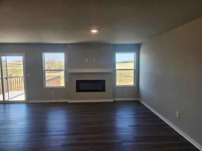 Building Photo - 2508 Chan Dr