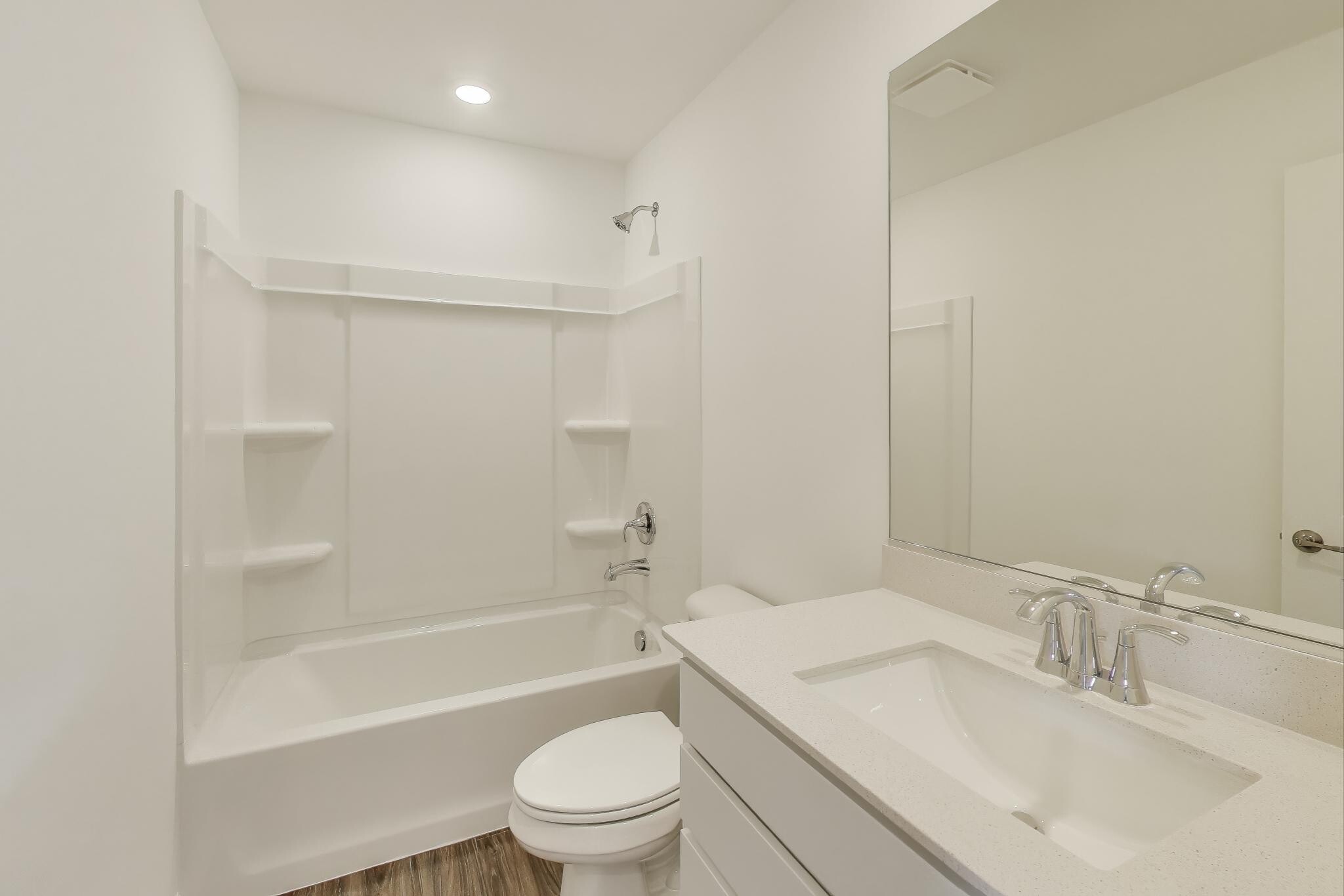 Full Bathroom #1 - 12306 Tinsley St