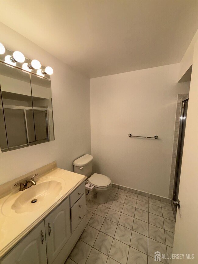 Building Photo - 42 Powderhorn Ct