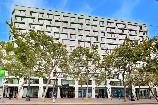 Building Photo - Urban Luxury at SoMa Serif Condos 2BR/2BA | In-Unit Laundry & 24-Hour Security