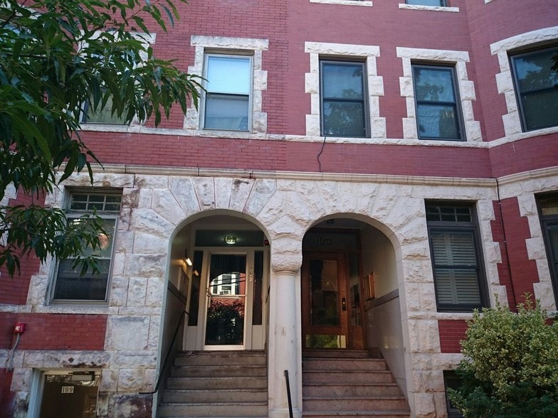 Building Photo - 199 Winthrop Rd