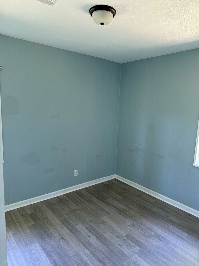 Building Photo - Nice 4/2 Rental in North Jackson in Broadmoor