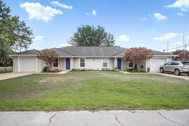 Building Photo - 83 Lynbrook Dr