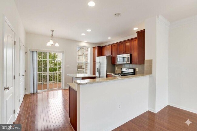Building Photo - 43140 Whelplehill Terrace
