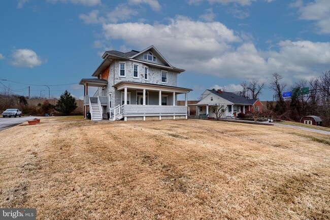 Building Photo - 1727 Magnolia Ave